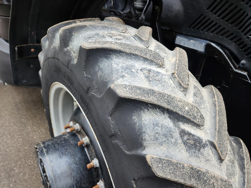 Tractors - Farm  Case IH Magnum 250 Tractor  Photo